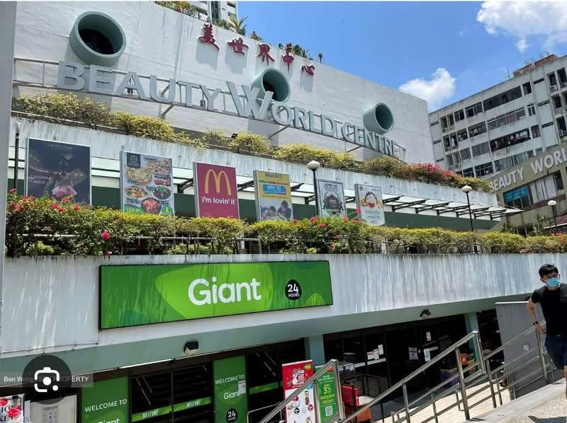 Hoover Park Lorong Pisang Raja, Lorong Pisang Raja, Room Rental, 233 sqft, Corner Terrace For Rent, by Tina Ng 黄清珍, 500223631 - PropertyGuru.com.sg