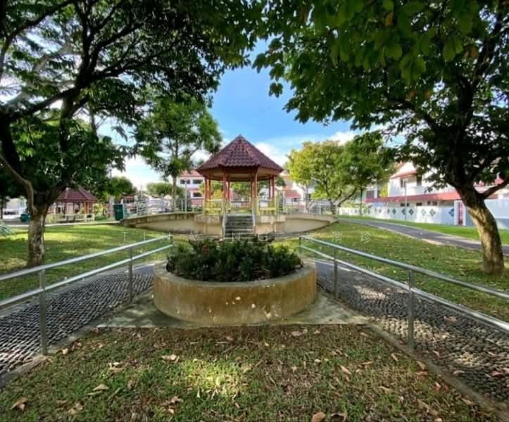 Hoover Park Lorong Pisang Raja, Lorong Pisang Raja, Room Rental, 233 sqft, Corner Terrace For Rent, by Tina Ng 黄清珍, 500223631 - Exterior - PropertyGuru.com.sg