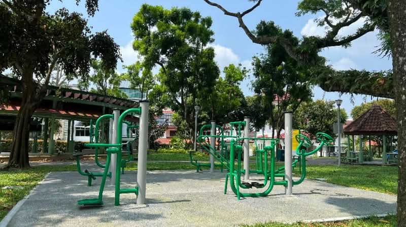 Hoover Park Lorong Pisang Raja, Lorong Pisang Raja, Room Rental, 233 sqft, Corner Terrace For Rent, by Tina Ng 黄清珍, 500223631 - Exterior - PropertyGuru.com.sg