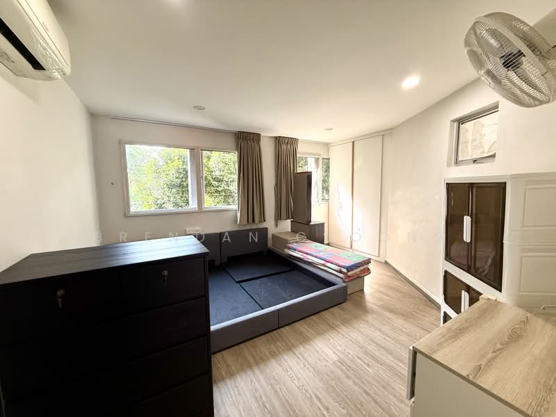 129 Geylang East Avenue 2, 129 Geylang East Avenue 2, 3 Bedrooms, 1,432 sqft, HDB Flat For Rent, by Brendan Choong, 500223637 - Bedroom - PropertyGuru.com.sg