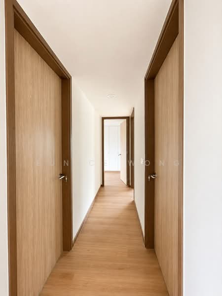 D' Almira, 33 Sommerville Road, 3 Bedrooms, 1,098 sqft, Condominium For Sale, by Eunice Wong, 500223639 - Corridor - PropertyGuru.com.sg