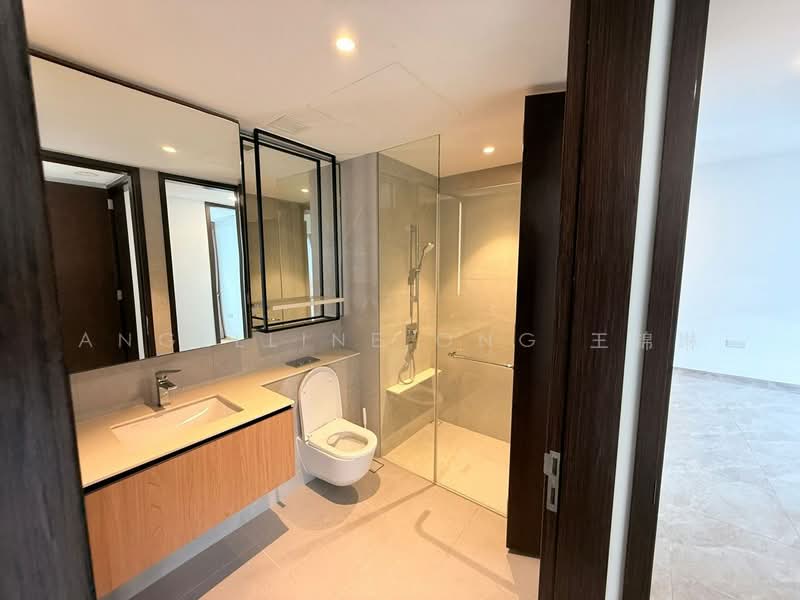 JadeScape, 6 Shunfu Road, 2 Bedrooms, 646 sqft, Condominium For Rent, by Angelline Ong 王锦琳, 500223640 - Bathroom - PropertyGuru.com.sg