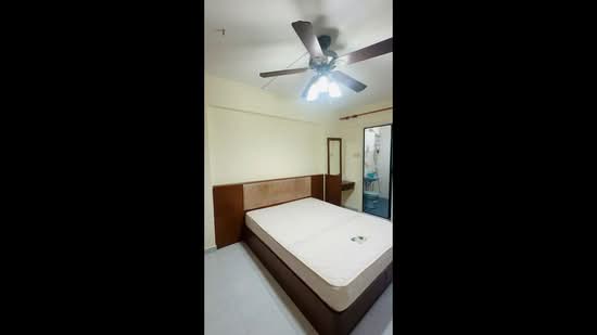 663 Yishun Avenue 4, 663 Yishun Avenue 4, Room Rental, 150 sqft, HDB Flat For Rent, by Jay Goh, 500223647 - PropertyGuru.com.sg