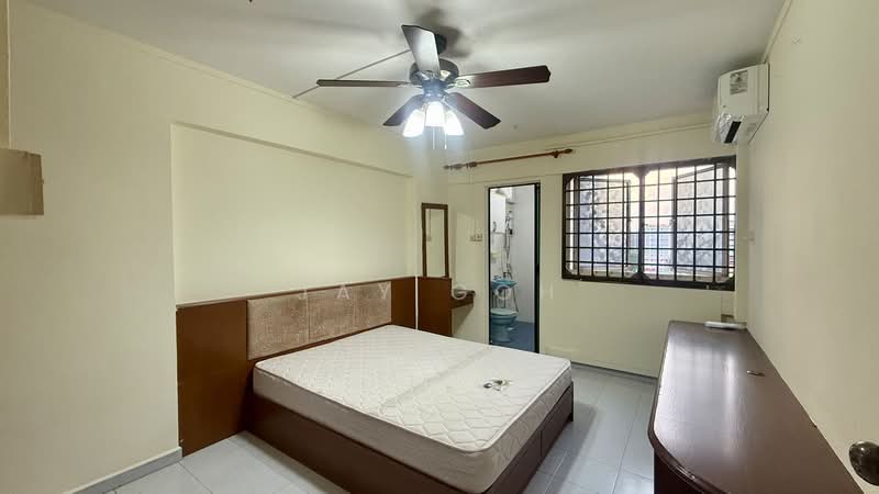 663 Yishun Avenue 4, 663 Yishun Avenue 4, Room Rental, 150 sqft, HDB Flat For Rent, by Jay Goh, 500223647 - Bedroom - PropertyGuru.com.sg