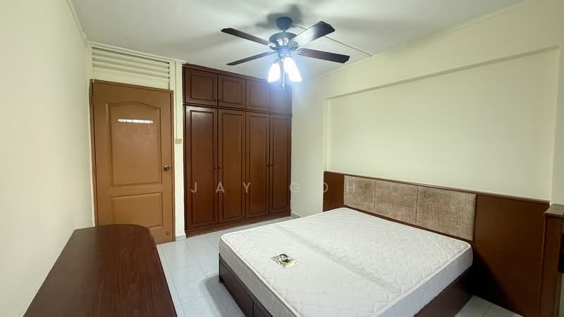 663 Yishun Avenue 4, 663 Yishun Avenue 4, Room Rental, 150 sqft, HDB Flat For Rent, by Jay Goh, 500223647 - Bedroom - PropertyGuru.com.sg