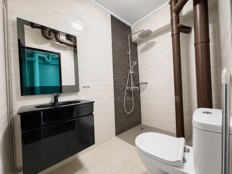 724 Woodlands Avenue 6, 724 Woodlands Avenue 6, 4 Bedrooms, 1,335 sqft, HDB Flat For Sale, by Sandy Lim 林莎莎, 500223649 - Common Bathroom - PropertyGuru.com.sg