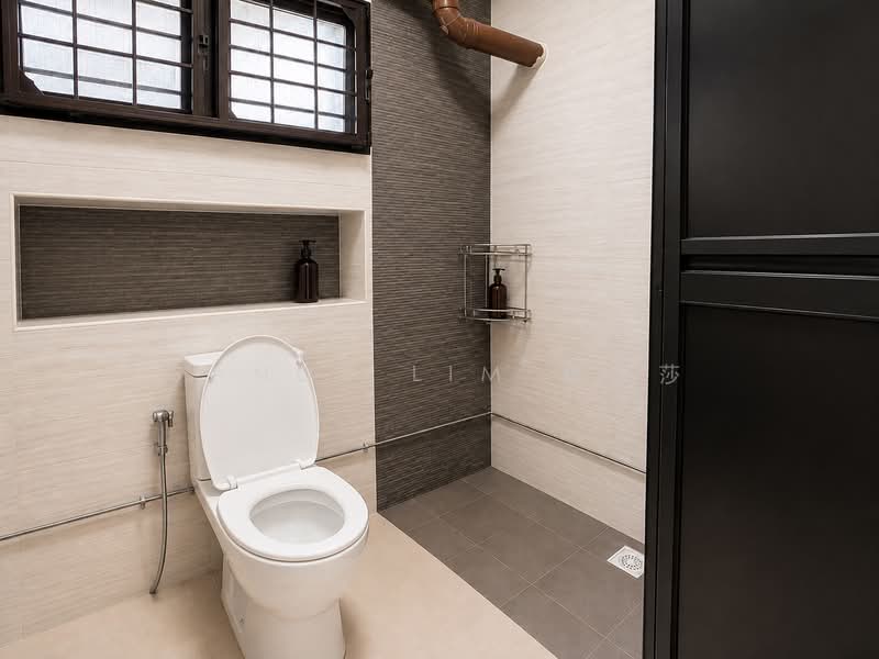 724 Woodlands Avenue 6, 724 Woodlands Avenue 6, 4 Bedrooms, 1,335 sqft, HDB Flat For Sale, by Sandy Lim 林莎莎, 500223649 - Master Bathroom - PropertyGuru.com.sg