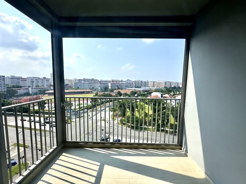 The Florence Residences, 99 Hougang Avenue 2, Hougang / Punggol / Sengkang, 1 Bedroom, 484 sqft, Condominium For Sale, by Charline Wong, 500223652 - Balcony - PropertyGuru.com.sg