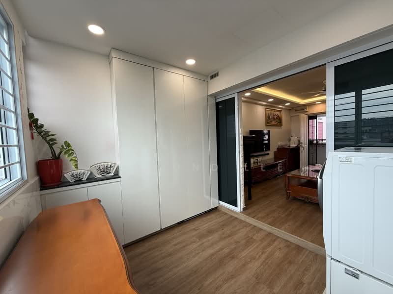 535 Serangoon North Avenue 4, 535 Serangoon North Avenue 4, 4 Bedrooms, 1,603 sqft, HDB Flat For Sale, by Desmond Lee, 500223663 - Living Room - PropertyGuru.com.sg