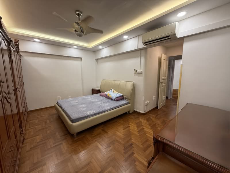 535 Serangoon North Avenue 4, 535 Serangoon North Avenue 4, 4 Bedrooms, 1,603 sqft, HDB Flat For Sale, by Desmond Lee, 500223663 - Bedroom - PropertyGuru.com.sg