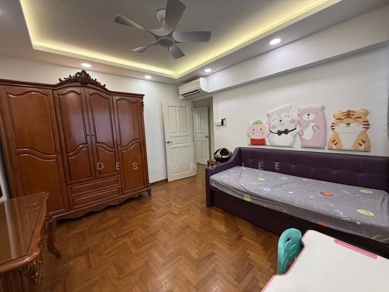 535 Serangoon North Avenue 4, 535 Serangoon North Avenue 4, 4 Bedrooms, 1,603 sqft, HDB Flat For Sale, by Desmond Lee, 500223663 - Bedroom - PropertyGuru.com.sg