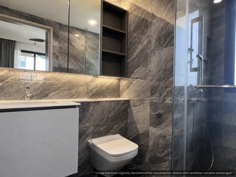 Sengkang Grand Residences, 74 Compassvale Bow, Hougang / Punggol / Sengkang, 3 Bedrooms, 936 sqft, Condominium For Sale, by Desmond Loo 吕胜顺, 500223665 - Master Bathroom - PropertyGuru.com.sg