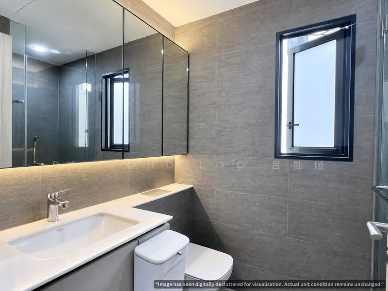 Sengkang Grand Residences, 74 Compassvale Bow, Hougang / Punggol / Sengkang, 3 Bedrooms, 936 sqft, Condominium For Sale, by Desmond Loo 吕胜顺, 500223665 - Common Bathroom - PropertyGuru.com.sg