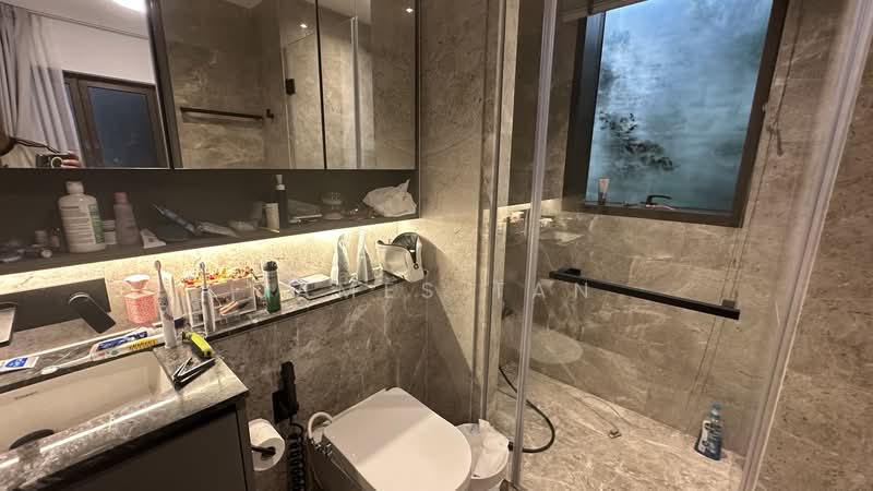 The Landmark, 173 Chin Swee Road, 3 Bedrooms, 1,141 sqft, Condominium For Rent, by James Tan, 500223669 - Bathroom - PropertyGuru.com.sg