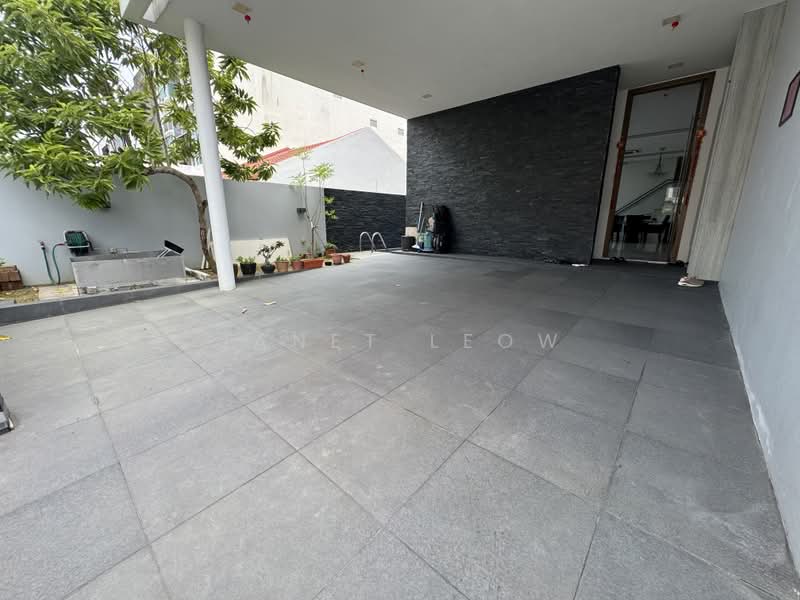 Jalan Tanjong, , 6 Bedrooms, 7,000 sqft, Corner Terrace For Sale, by Janet Leow, 500223673 - Exterior - PropertyGuru.com.sg