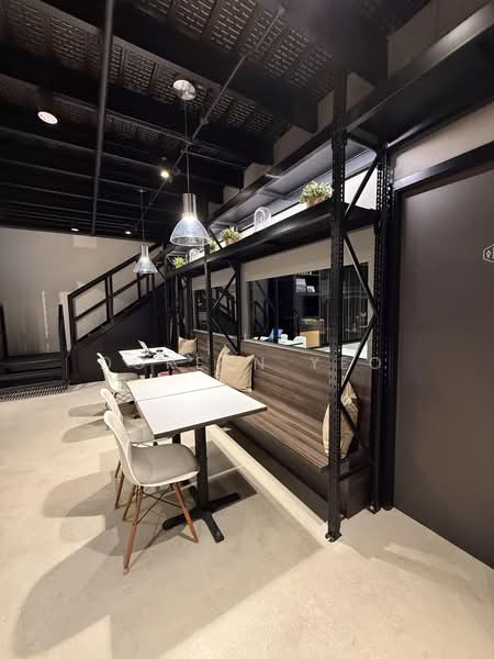 CT Hub 2, 114 Lavender Street, 1,787 sqft, Light Industrial (B1) For Rent, by Doreen Yeo, 500223678 - Interior - CommercialGuru.com.sg