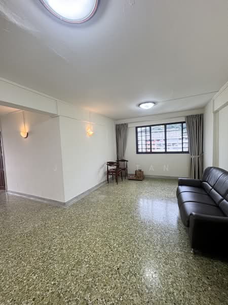 39 Telok Blangah Rise, 39 Telok Blangah Rise, 3 Bedrooms, 1,259 sqft, HDB Flat For Sale, by Joyce Tan, 500223687 - Living Room - PropertyGuru.com.sg