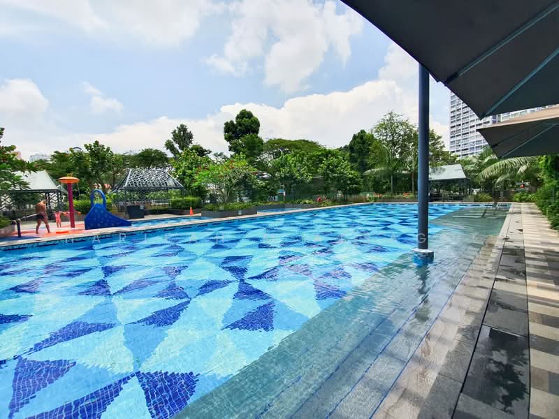 Gem Residences, , 2 Bedrooms, 570 sqft, Condominium For Rent, by Sharifah M Alsagoff, 500223688 - Pool - PropertyGuru.com.sg