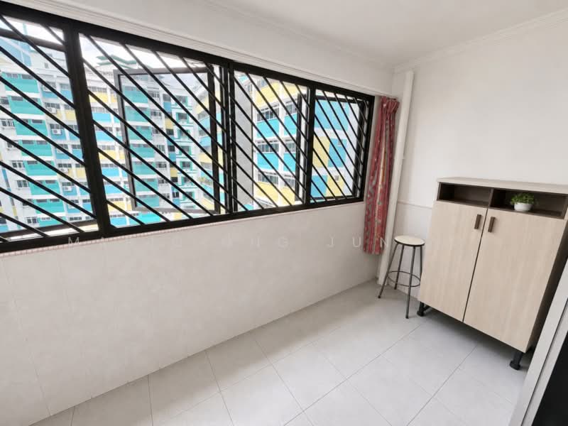 250 Choa Chu Kang Avenue 2, 250 Choa Chu Kang Avenue 2, 4 Bedrooms, 1,356 sqft, HDB Flat For Sale, by Mario Ong Jun Zhi, 500223691 - Balcony - PropertyGuru.com.sg