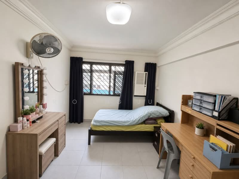 250 Choa Chu Kang Avenue 2, 250 Choa Chu Kang Avenue 2, 4 Bedrooms, 1,356 sqft, HDB Flat For Sale, by Mario Ong Jun Zhi, 500223691 - Bedroom 2 - PropertyGuru.com.sg
