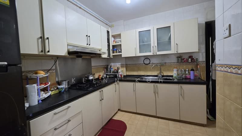 630 Senja Road, 630 Senja Road, 3 Bedrooms, 1,184 sqft, HDB Flat For Sale, by Klenn Koh, 500223696 - Kitchen - PropertyGuru.com.sg