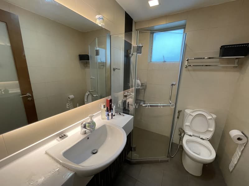 Guilin View, 24 Bukit Batok Street 52, 4 Bedrooms, 1,528 sqft, Condominium For Sale, by Elson Wang, 500223707 - Bathroom - PropertyGuru.com.sg