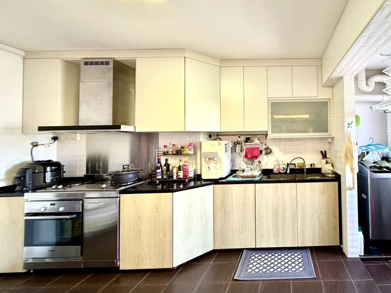 497H Tampines Street 45, 497H Tampines Street 45, 3 Bedrooms, 1,399 sqft, HDB Flat For Sale, by Lean Cheong, 500223708 - Kitchen - PropertyGuru.com.sg