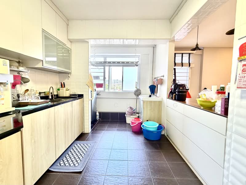 497H Tampines Street 45, 497H Tampines Street 45, 3 Bedrooms, 1,399 sqft, HDB Flat For Sale, by Lean Cheong, 500223708 - Kitchen - PropertyGuru.com.sg
