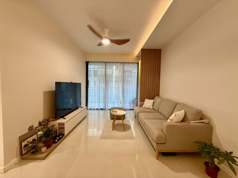 Treasure at Tampines, 25 Tampines Lane, 4 Bedrooms, 1,238 sqft, Condominium For Sale, by Evone Yap, 500223709 - Living Room - PropertyGuru.com.sg
