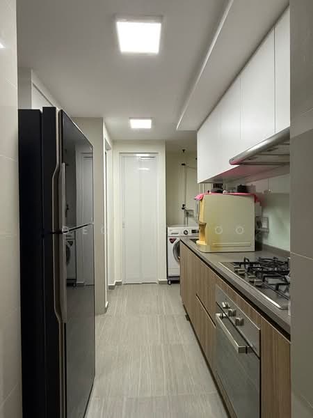 Rivercove Residences EC, 20 Anchorvale Ln, 3 Bedrooms, 958 sqft, Condominium For Rent, by George Poo, 500223718 - Kitchen - PropertyGuru.com.sg