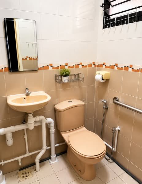 41 Chai Chee Street, 41 Chai Chee Street, Room Rental, 120 sqft, HDB Flat For Rent, by Javier Ng 黄允健, 500223729 - Bathroom - PropertyGuru.com.sg