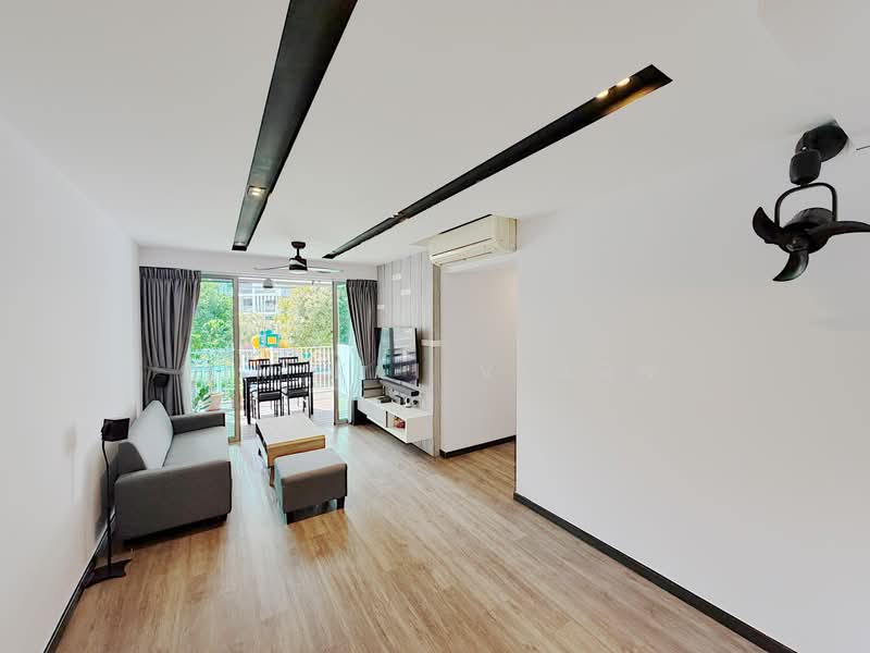 475C Upper Serangoon Crescent, 475C Upper Serangoon Crescent, 3 Bedrooms, 990 sqft, HDB Flat For Sale, by Lim Kai Vearn, 500223735 - Living Room - PropertyGuru.com.sg