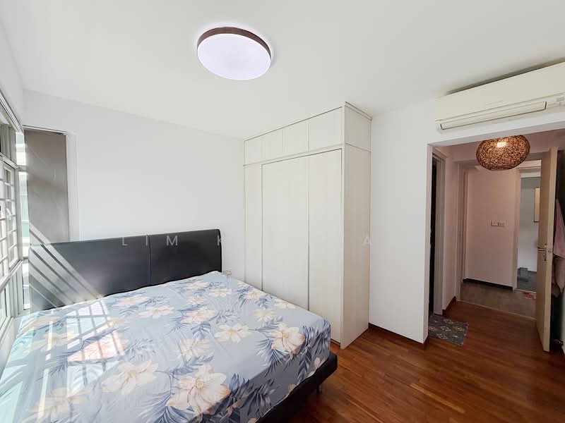 475C Upper Serangoon Crescent, 475C Upper Serangoon Crescent, 3 Bedrooms, 990 sqft, HDB Flat For Sale, by Lim Kai Vearn, 500223735 - Bedroom - PropertyGuru.com.sg