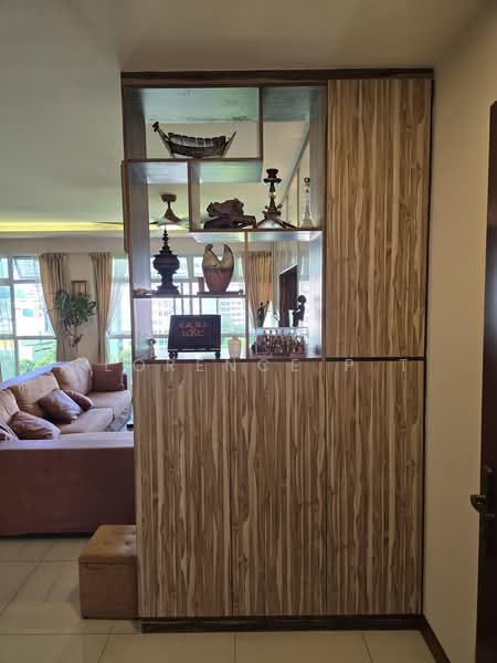662C Edgedale Plains, 662C Edgedale Plains, 3 Bedrooms, 113 sqft, HDB Flat For Sale, by Florence P T, 500223747 - Entrance - PropertyGuru.com.sg