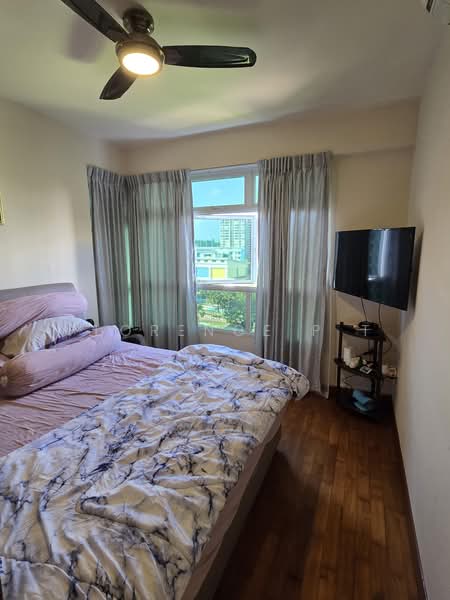 662C Edgedale Plains, 662C Edgedale Plains, 3 Bedrooms, 113 sqft, HDB Flat For Sale, by Florence P T, 500223747 - Master Bedroom - PropertyGuru.com.sg
