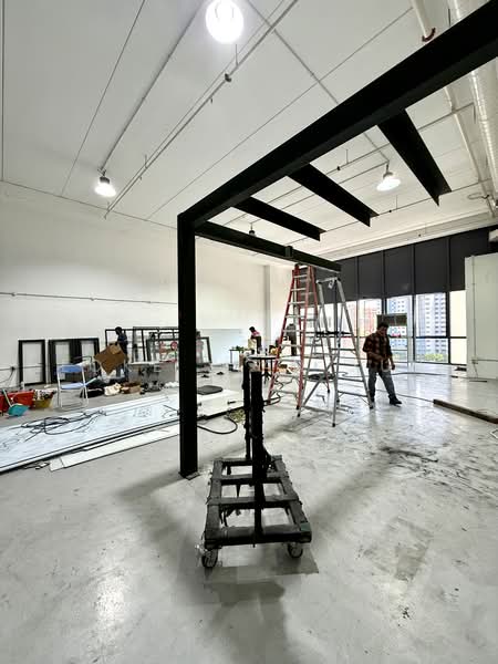 REVV, 1 Corporation Drive, 1,755 sqft, Factory / Workshop (B2) For Rent, by Loke Xian Xun, 500223752 - Interior - CommercialGuru.com.sg