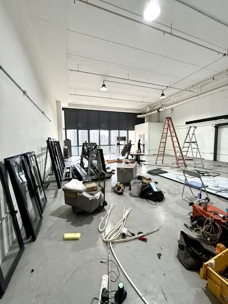 REVV, 1 Corporation Drive, 1,755 sqft, Factory / Workshop (B2) For Rent, by Loke Xian Xun, 500223752 - Interior - CommercialGuru.com.sg