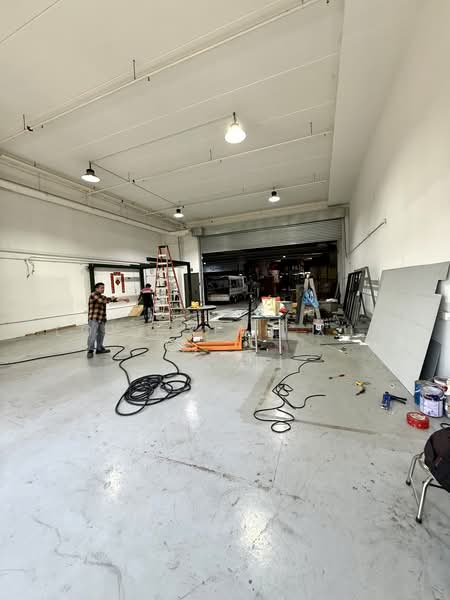 REVV, 1 Corporation Drive, 1,755 sqft, Factory / Workshop (B2) For Rent, by Loke Xian Xun, 500223752 - Interior - CommercialGuru.com.sg