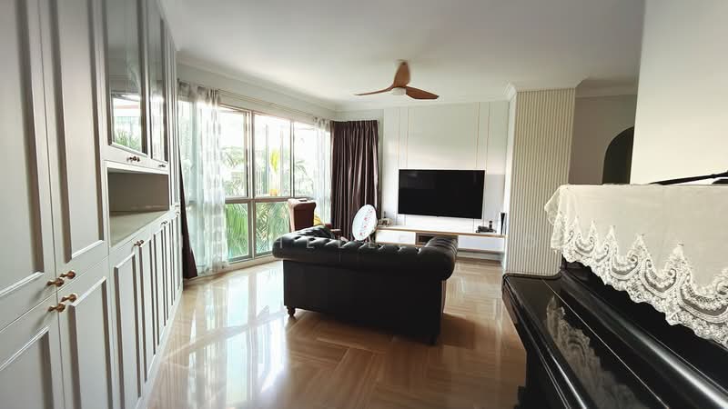 Rafflesia Condo, 33 Bishan Street 21, 3 Bedrooms, 1,216 sqft, Condominium For Sale, by Michelle Neo, 500223763 - Living Room - PropertyGuru.com.sg
