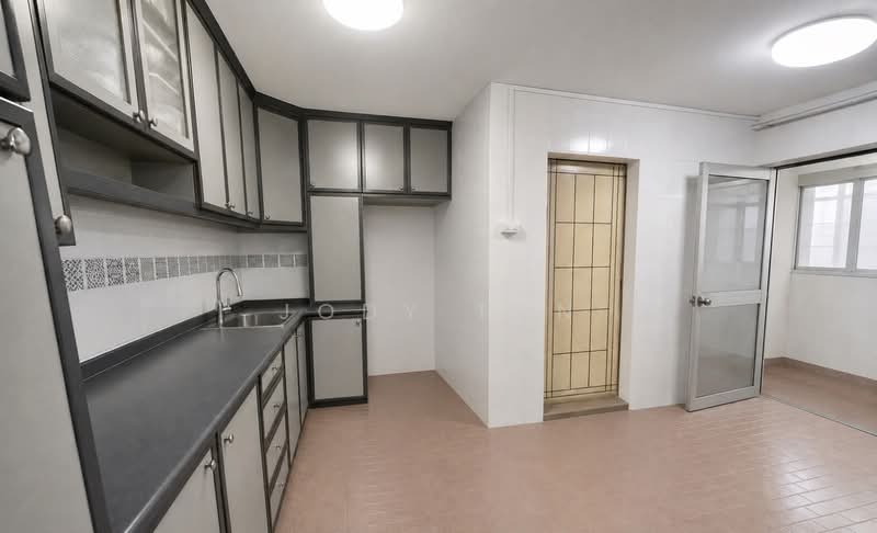 542 Serangoon North Avenue 4, 542 Serangoon North Avenue 4, 3 Bedrooms, 1,668 sqft, HDB Flat For Sale, by Jody Tan, 500223771 - Kitchen - PropertyGuru.com.sg