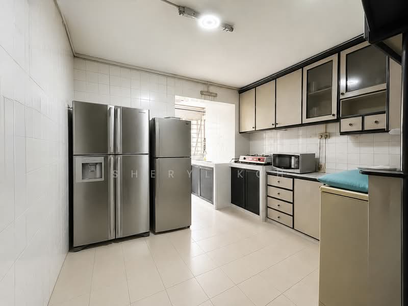 419 Hougang Avenue 8, 419 Hougang Avenue 8, 4 Bedrooms, 1,162 sqft, HDB Flat For Sale, by Sheryl Koh, 500223783 - Kitchen - PropertyGuru.com.sg