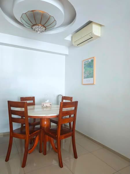 Parc Life, 25 Sembawang Crescent, 3 Bedrooms, 1,001 sqft, Executive Condominium For Sale, by Noel DRAGON Tan, 500223786 - Dining Room - PropertyGuru.com.sg
