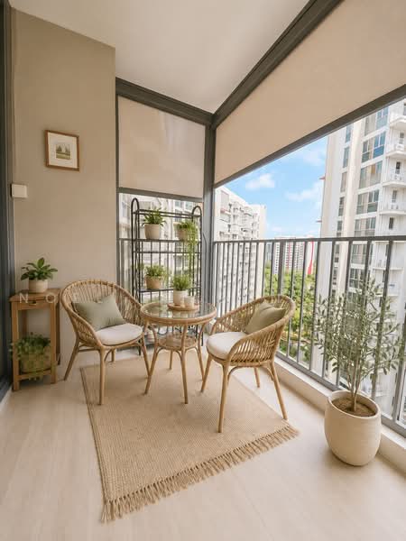 Parc Life, 25 Sembawang Crescent, 3 Bedrooms, 1,001 sqft, Executive Condominium For Sale, by Noel DRAGON Tan, 500223786 - Balcony - PropertyGuru.com.sg