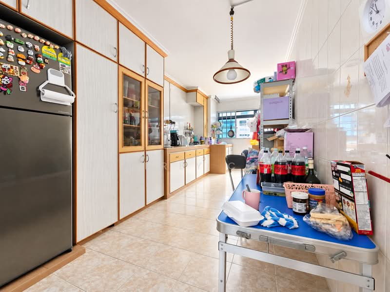 636 Hougang Avenue 8, 636 Hougang Avenue 8, 3 Bedrooms, 904 sqft, HDB Flat For Sale, by Godfrey Chan, 500223787 - Kitchen - PropertyGuru.com.sg