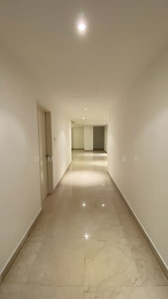 The Waterside, 9 Tanjong Rhu Road, 4 Bedrooms, 2,411 sqft, Condominium For Rent, by Edmund Tan, 500223789 - Corridor - PropertyGuru.com.sg