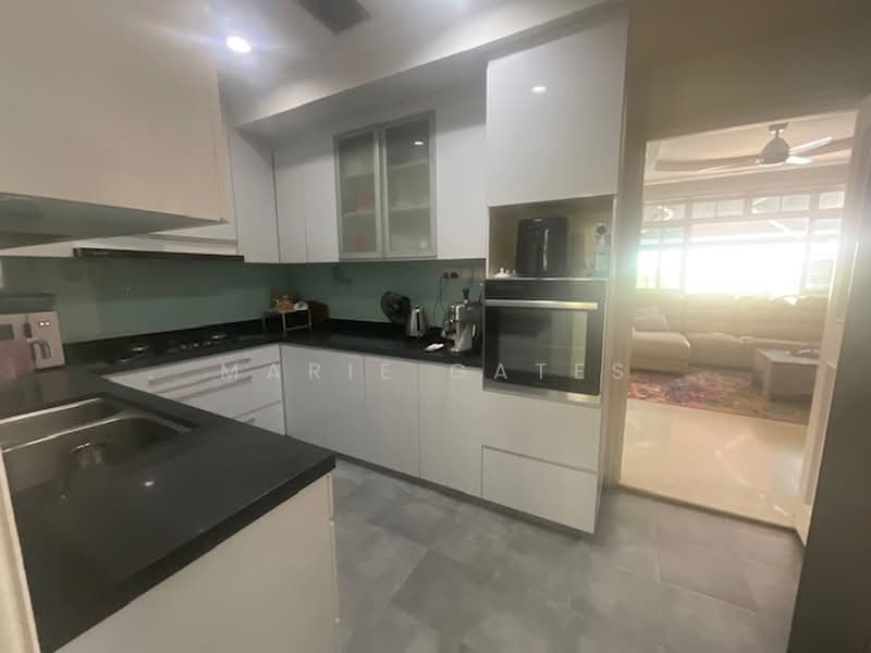 Kew Green, 37 Kew Crescent, 4 Bedrooms, 3,885 sqft, Condominium For Sale, by Marie Gates, 500223794 - Kitchen - PropertyGuru.com.sg