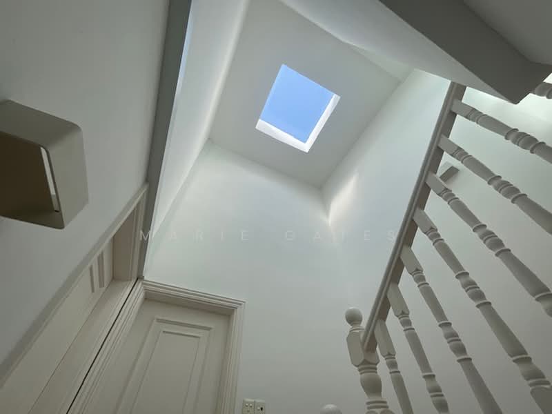 Kew Green, 37 Kew Crescent, 4 Bedrooms, 3,885 sqft, Condominium For Sale, by Marie Gates, 500223794 - New skylight leads to roof terrace - PropertyGuru.com.sg