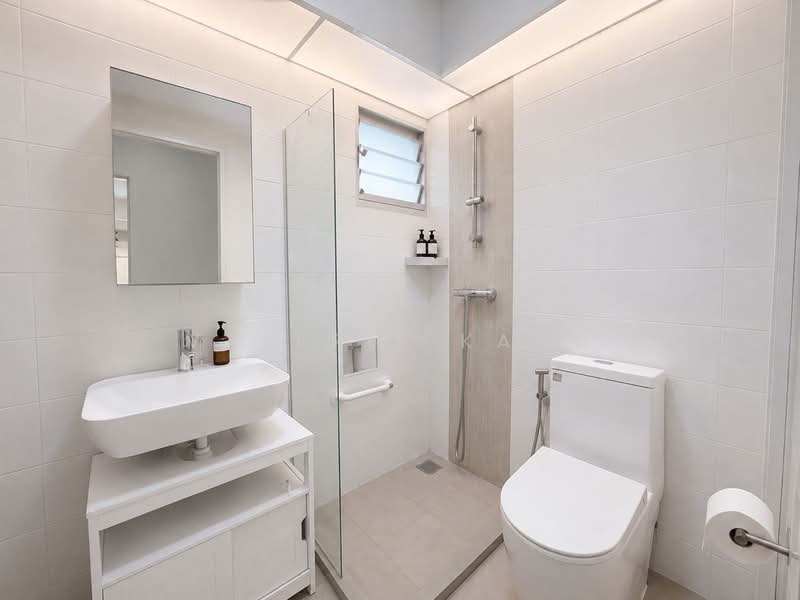 108B Canberra Walk, 108B Canberra Walk, 3 Bedrooms, 1,216 sqft, HDB Flat For Sale, by Valerie Kang, 500223795 - Bathroom - PropertyGuru.com.sg