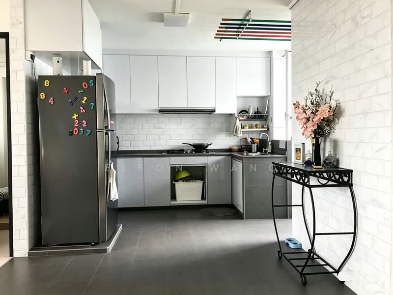 51 Teban Gardens Road, 51 Teban Gardens Road, 4 Bedrooms, 1,572 sqft, HDB Flat For Sale, by Elson Wang, 500223805 - Kitchen - PropertyGuru.com.sg