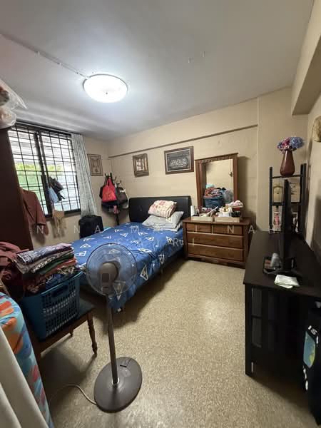 32 Holland Close, 32 Holland Close, 2 Bedrooms, 635 sqft, HDB Flat For Sale, by Nina Marjinah Sairi, 500223819 - Bedroom - PropertyGuru.com.sg
